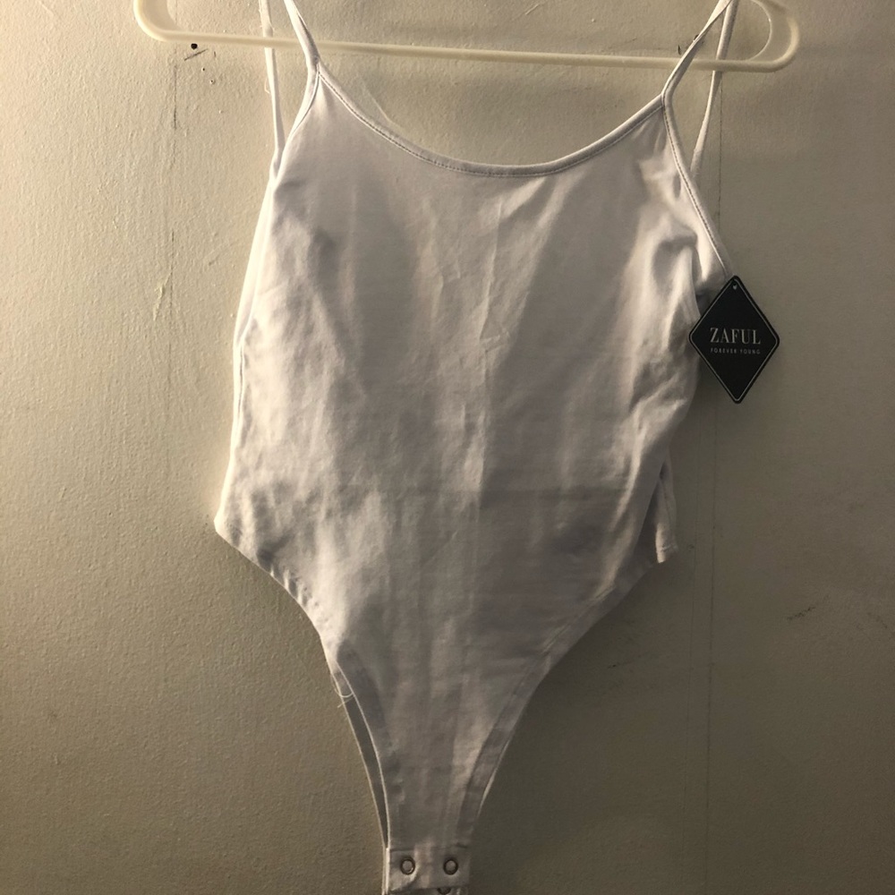 2 body suits b&w - Picture 3 of 4